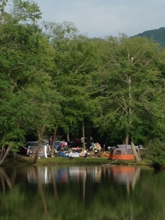 Camping at KOA East.JPG Camping at KOA East.JPG